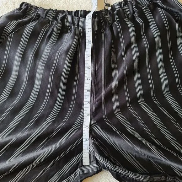 Alembika Black White Stripe Crop Pant Wide Leg Pull On Silky Size‎ Small NWT - Picture 11 of 12